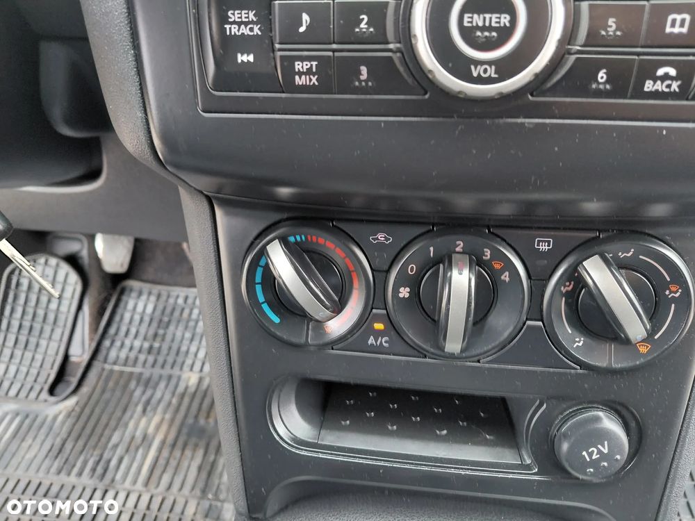 Nissan Qashqai 1.5 dCi DPF acenta - 18