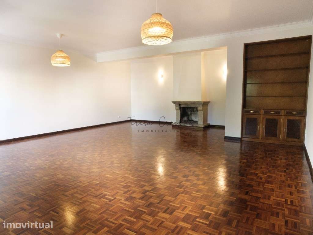 Apartamento T3 para arrendamento com garagem | Arca e Ponte de Lima - Grande imagem: 4/18