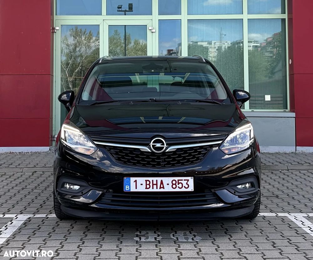 Opel Zafira - 26