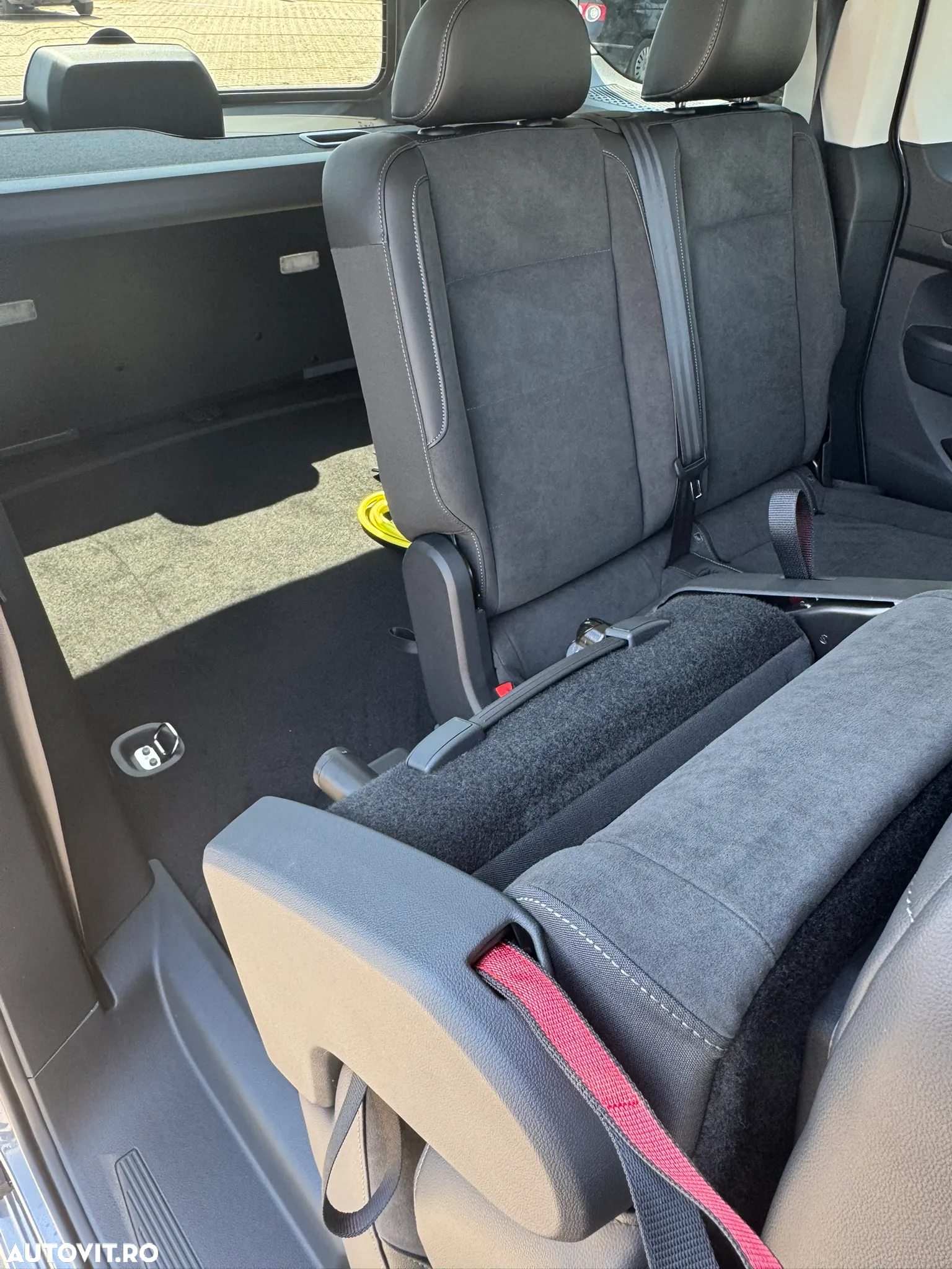 Volkswagen Caddy 1.5 110 kW DSG PHEV Style - 26