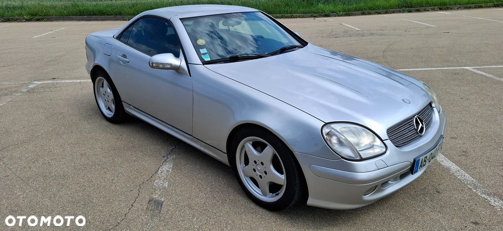 Mercedes-Benz SLK 320 - 4