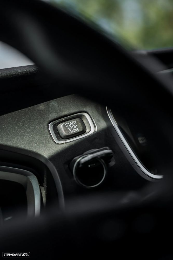 Volvo V40 1.6 D2 Kinetic - 29