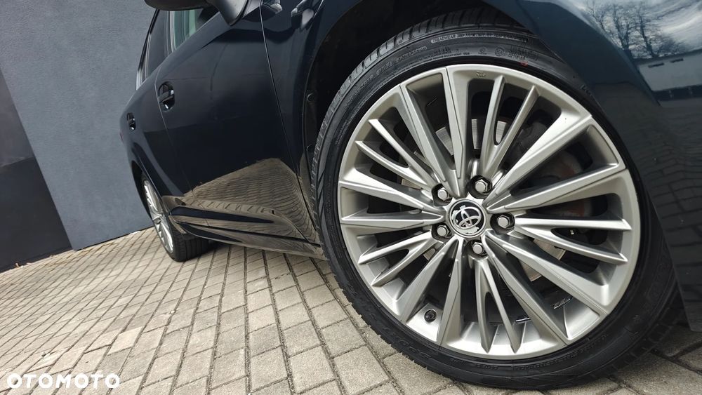 Toyota Avensis 2.0 D-4D Prestige - 16