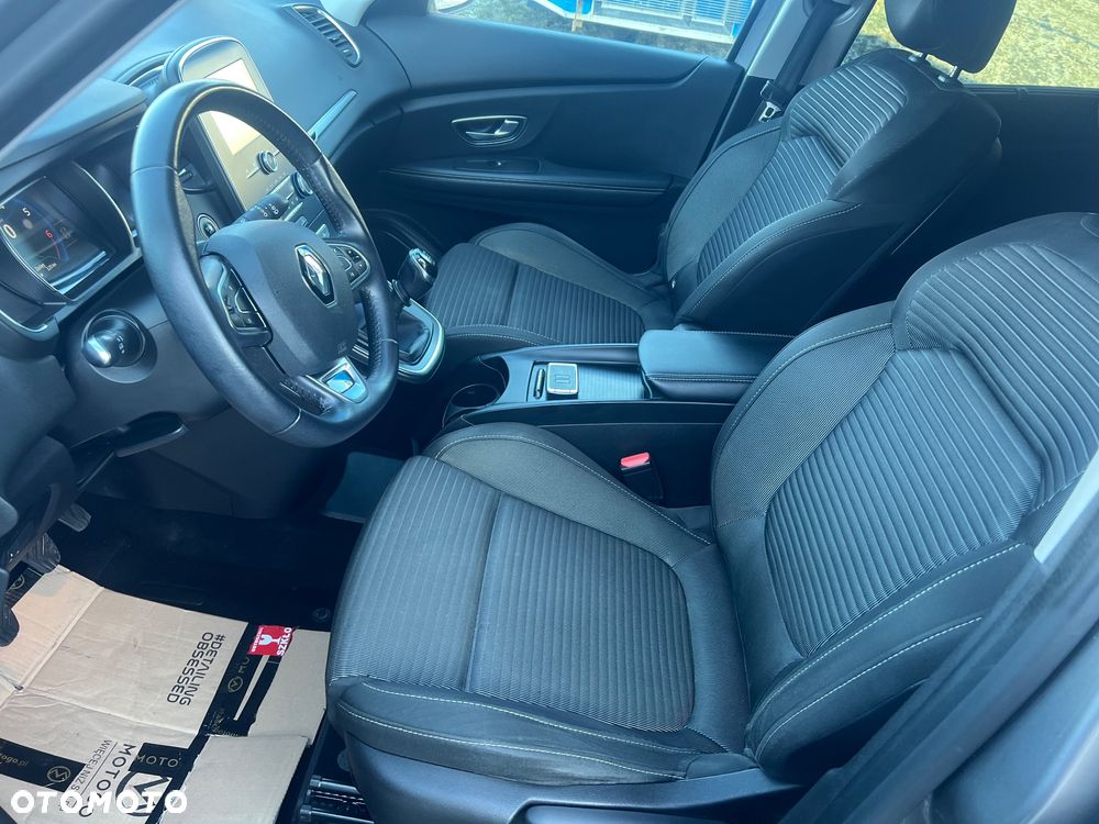 Renault Scenic Energy TCe 130 S&S Xmod Bose Edition - 11