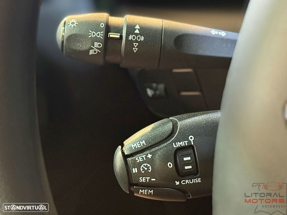 Citroën C3 1.2 PureTech Origins - 23