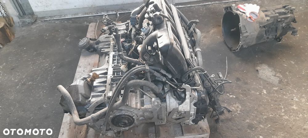 BMW E39 SILNIK 2.5  256S4  170KM - 9