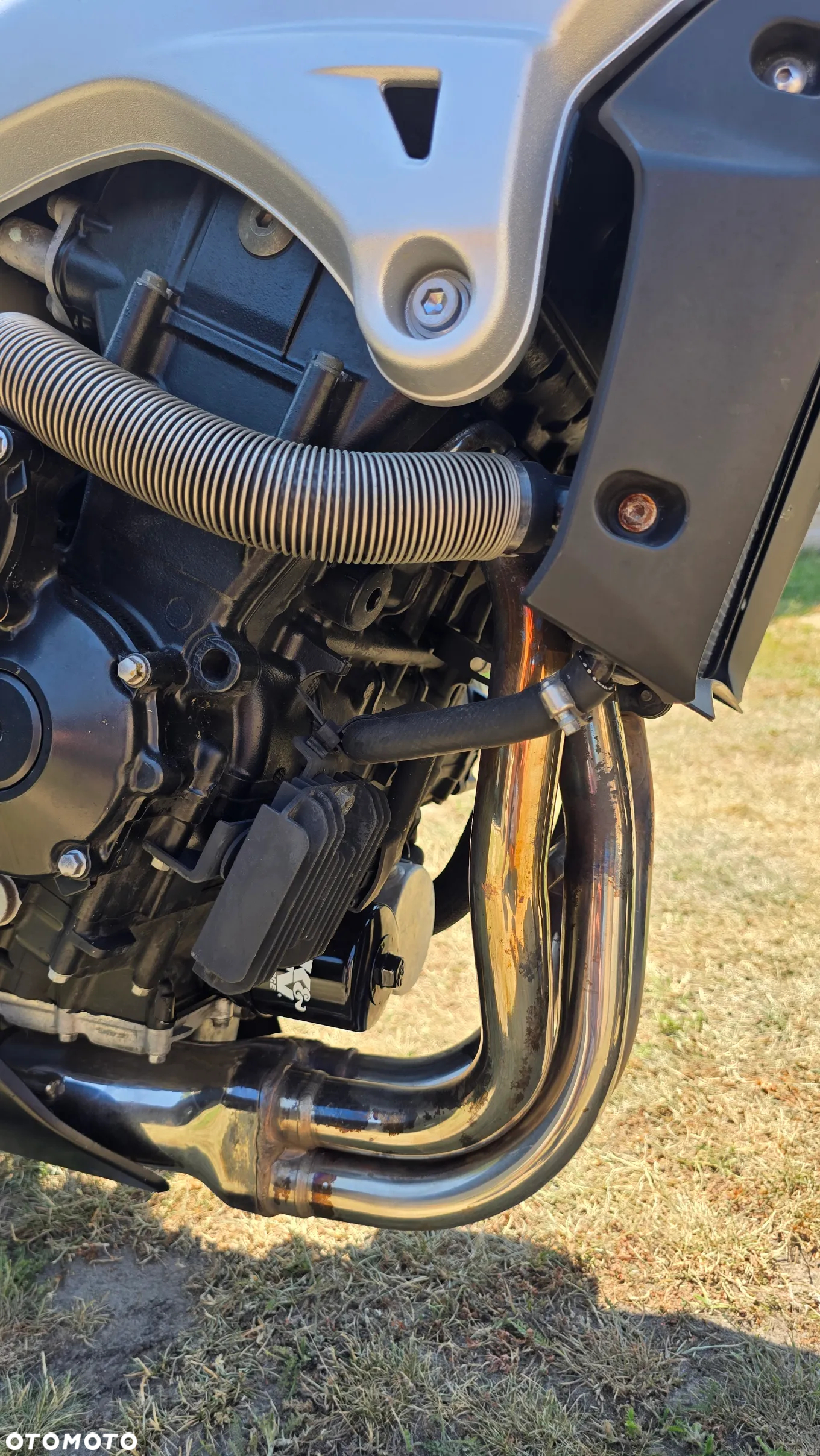 Suzuki GSR - 22
