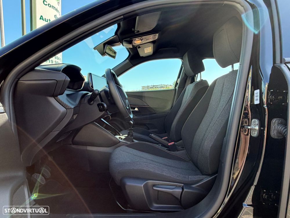 Peugeot 2008 1.2 PureTech SE Style - 10