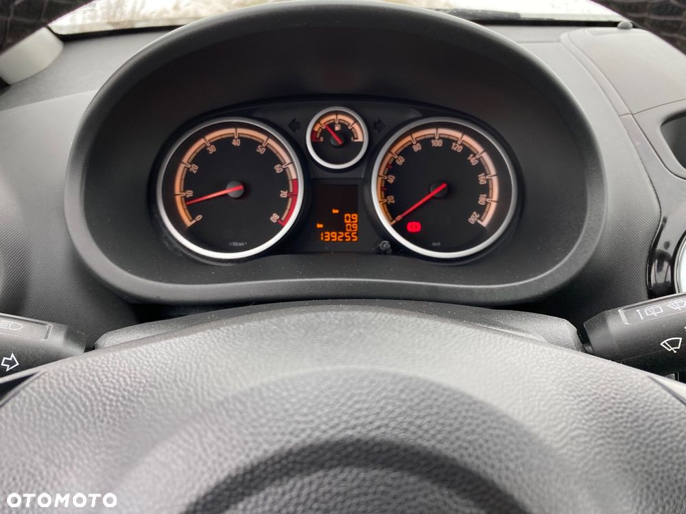 Opel Corsa 1.4 16V Energy - 15