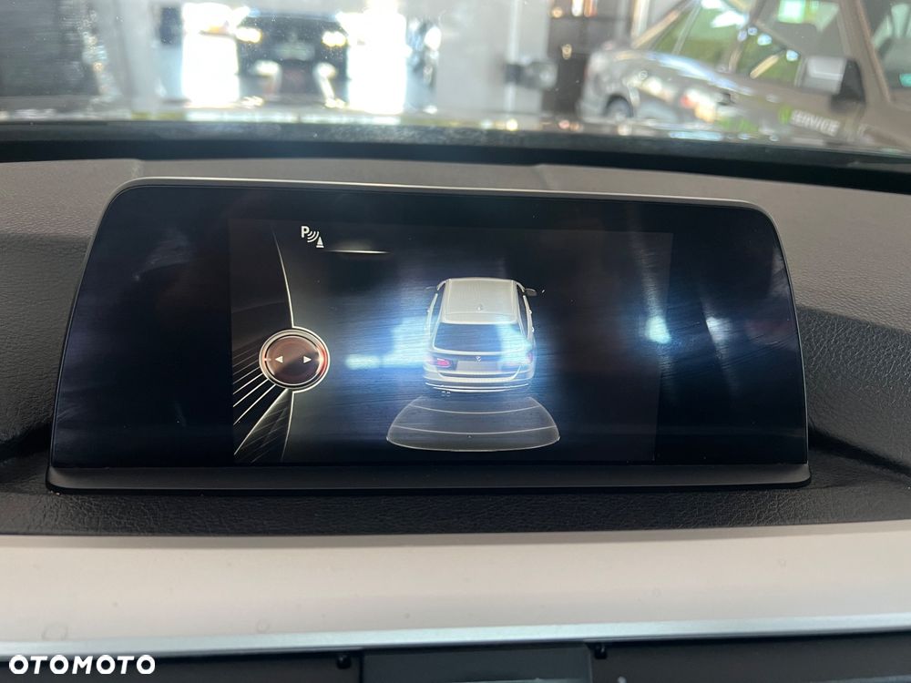 BMW Seria 3 316d Edition Luxury Line Purity - 40