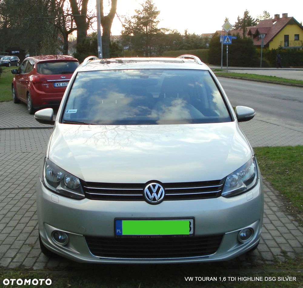 Volkswagen Touran 1.6 TDI DPF BlueMotion Technology DSG Highline - 32