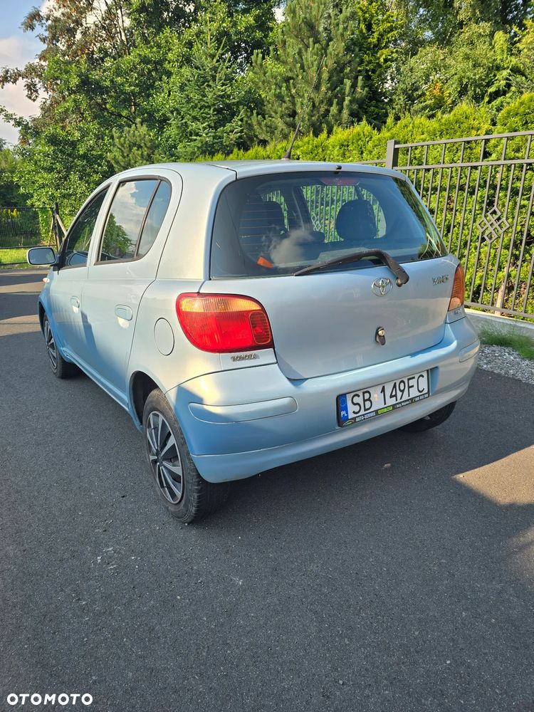Toyota Yaris - 6