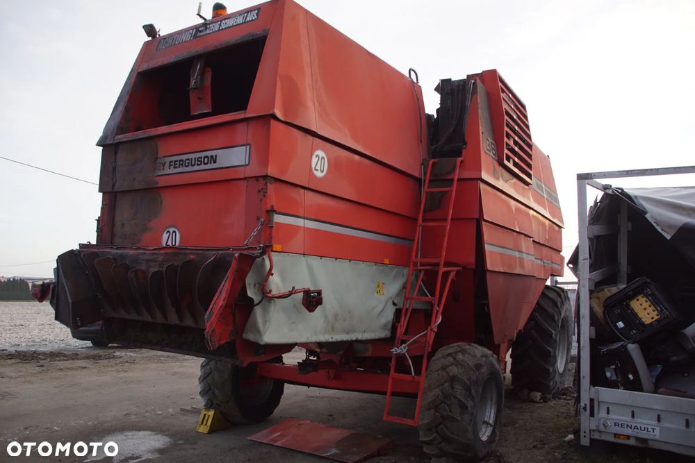 Kombajn na części - Massey Ferguson MF 36 7.6 220 KM 612 DSL 1997R Silnik Skrzynia Kabina Lampa Lusterko Schody Koło Deska Kokpit Sterownik Moduł Czujnik Kierownica Fotel - 9