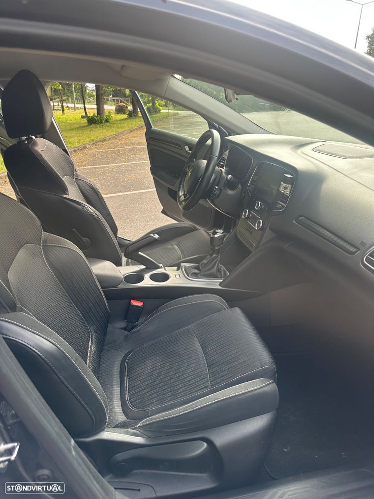Renault Mégane 1.5 dCi Luxe SS - 14