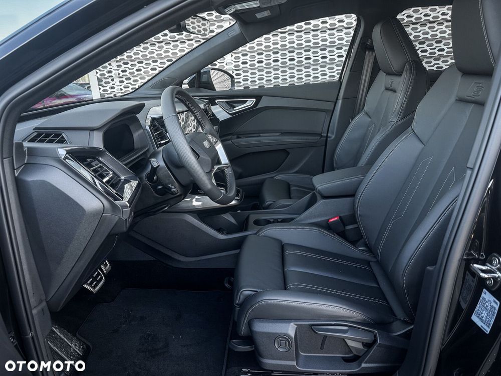Audi Q4 e-tron - 20
