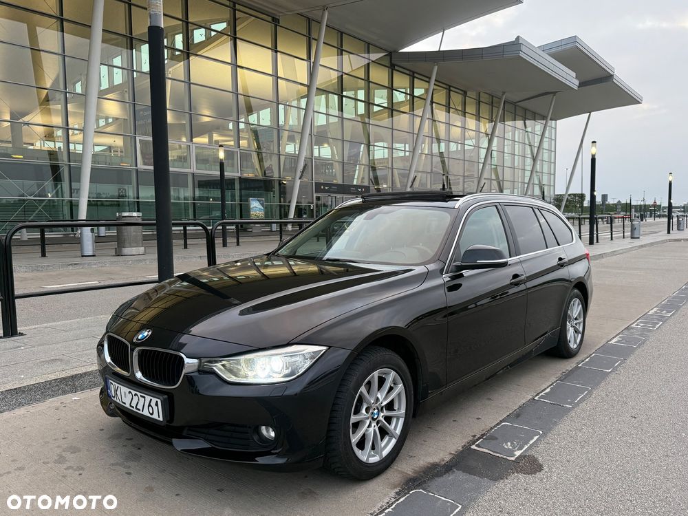 BMW Seria 3 320d Efficient Dynamics Edition - 31