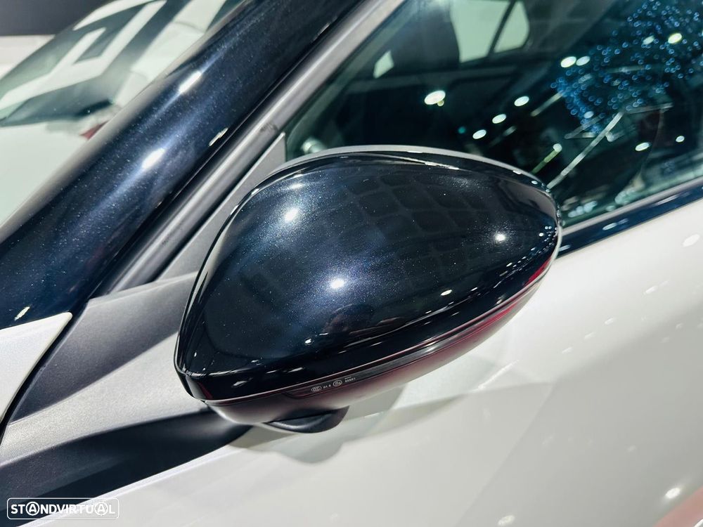 Peugeot e-2008 50 kWh GT - 22