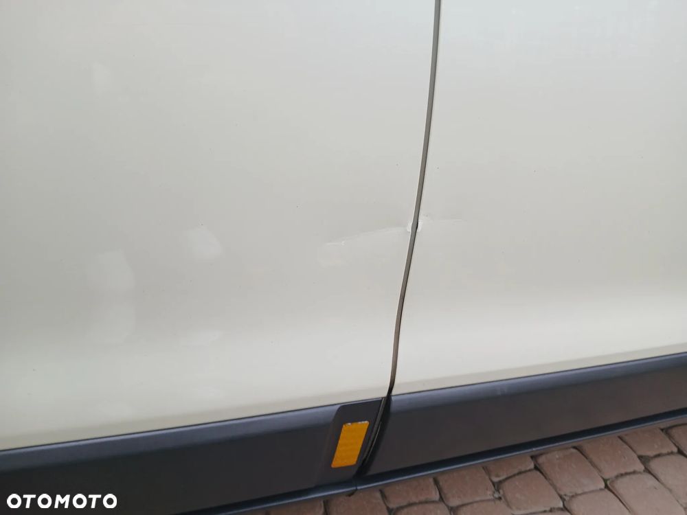 Chevrolet Captiva 3.0 V6 LTZ - 17
