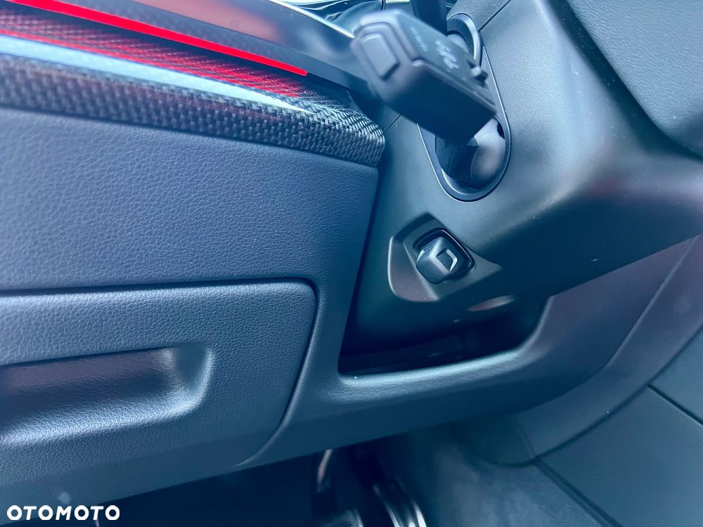 Audi SQ8 - 31