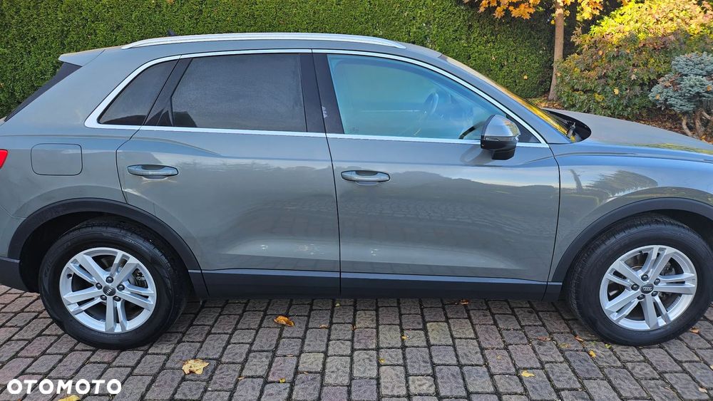 Audi Q3 35 TFSI S tronic - 9