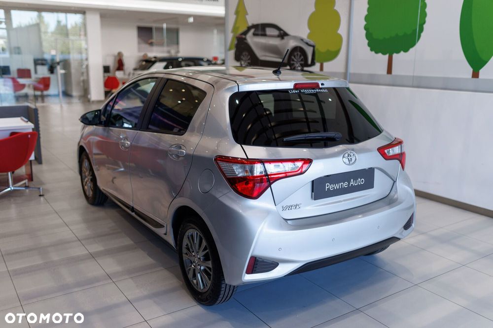 Toyota Yaris - 6