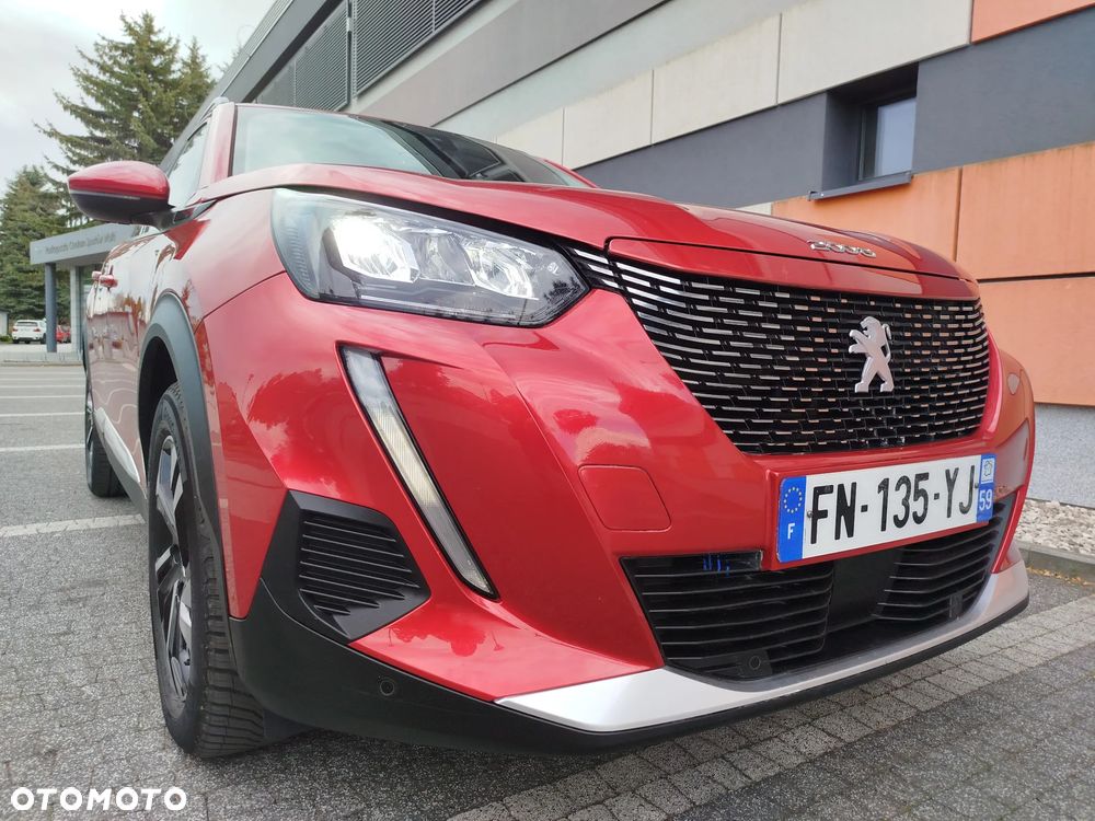 Peugeot 2008 BlueHDi 130 EAT8 Allure Pack - 30