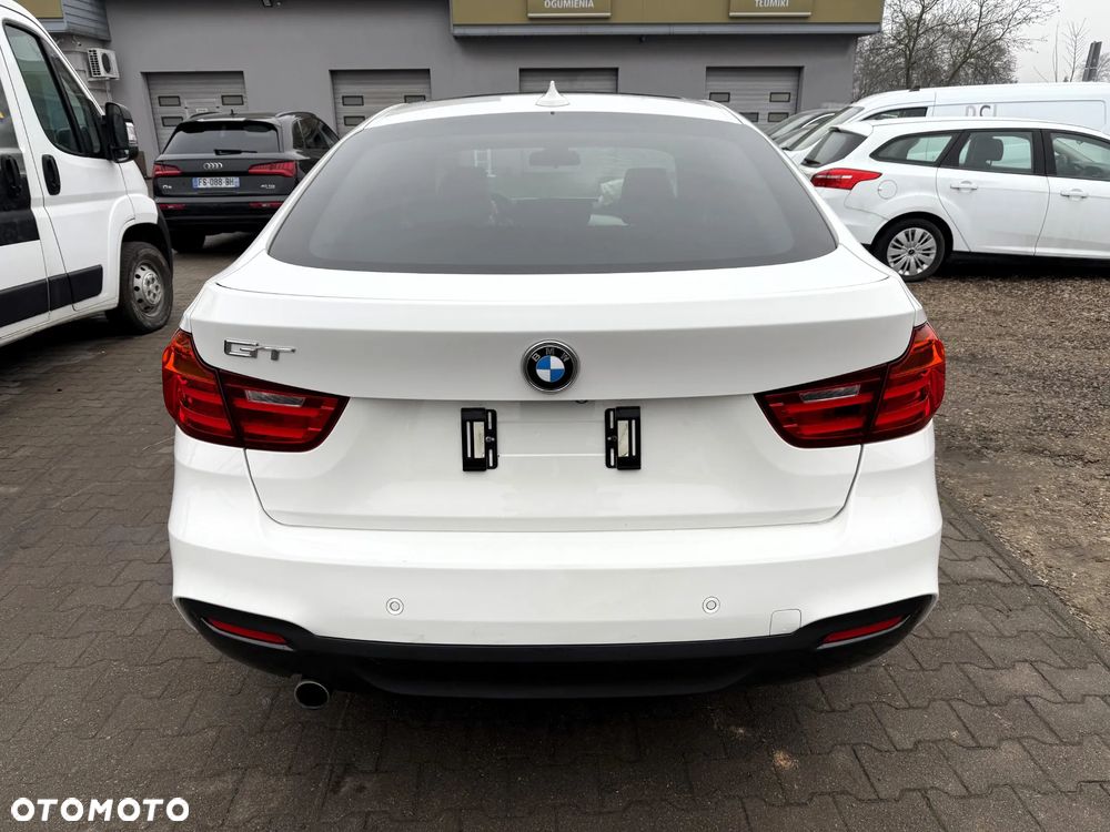 BMW 3GT 320d Sport-Aut - 2