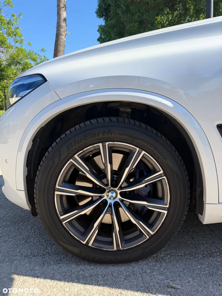 BMW X5 xDrive40i - 8