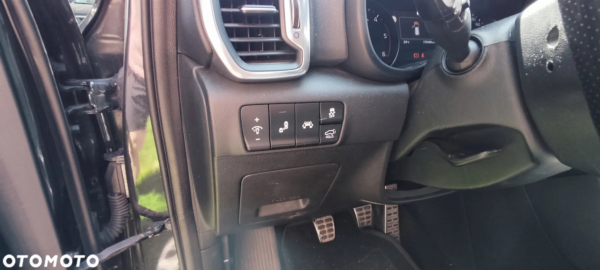 Kia Sportage 2.0 CRDI Business Line 4WD - 24