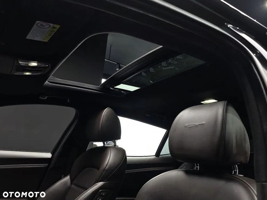 Kia Stinger 3.3 T-GDI V6 GT AWD - 13