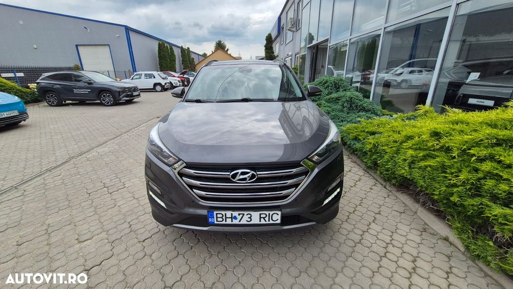 Hyundai Tucson 2.0 CRDI 4WD 6AT Luxury Pack+ - 10