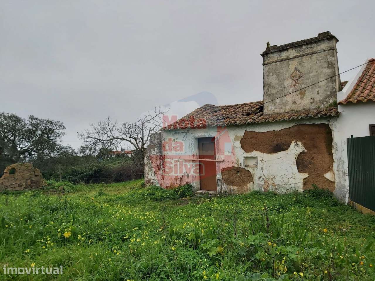 Terreno urbano com ruína em São Francisco da Serra - Grande imagem: 3/9