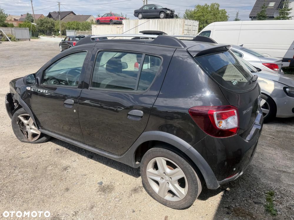 Dacia Sandero Stepway TCe 90 (S&S) Celebration - 28