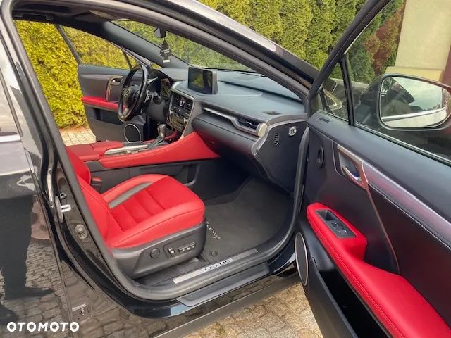 Lexus RX - 11