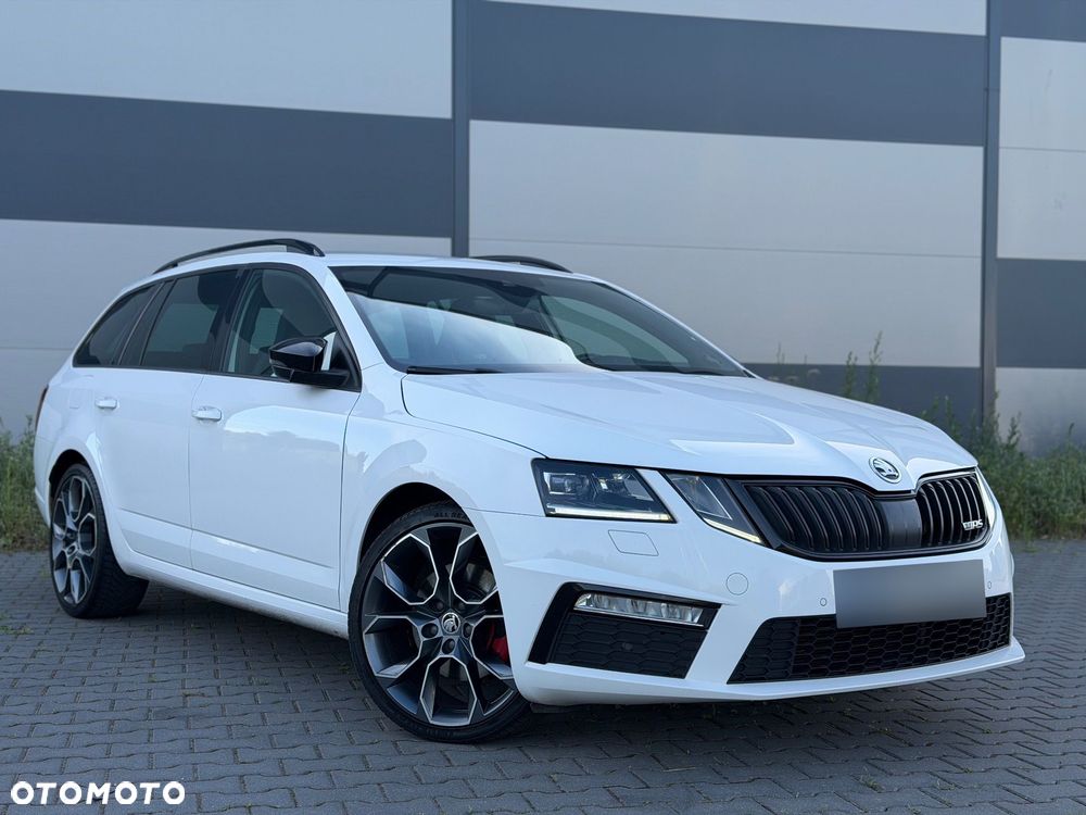 Skoda Octavia 2.0 TDI RS Challenge DSG - 2