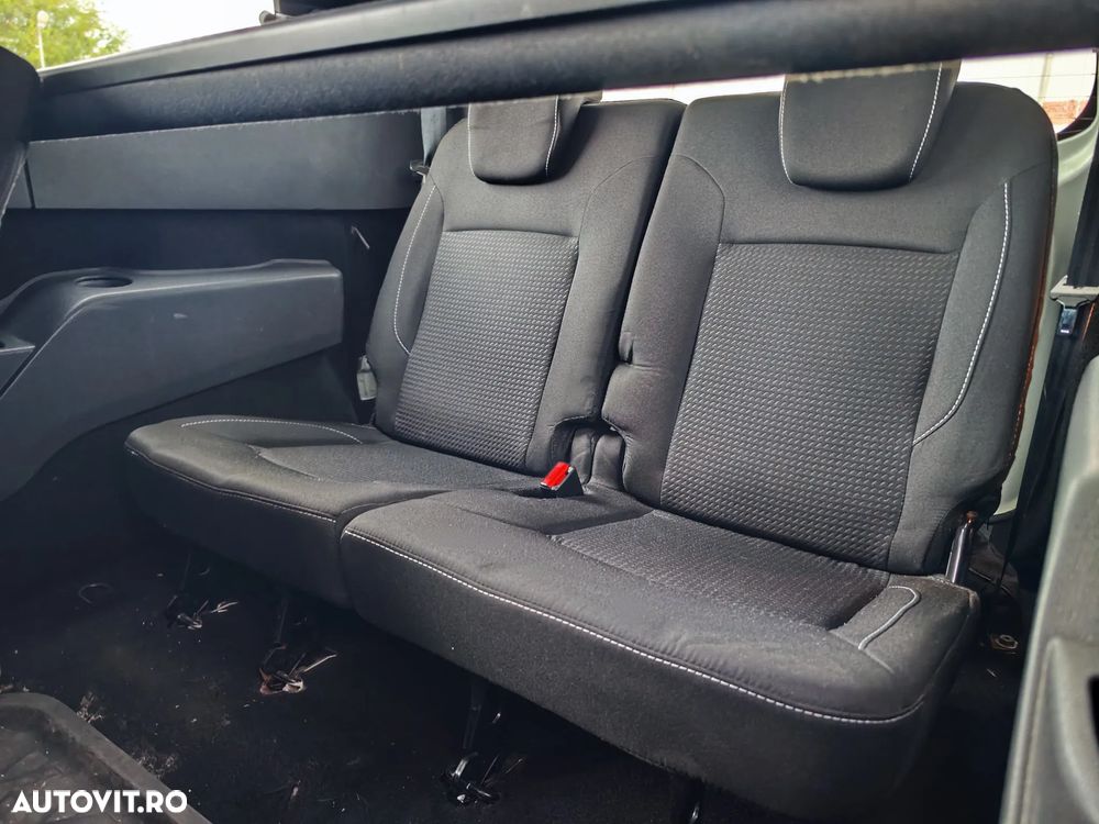 Dacia Lodgy 1.5 Blue dCi Laureate - 13