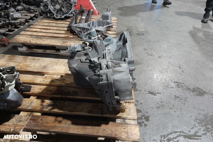 Cutie de viteze manuala 2.0 DCI 2010 F40 MX1253 Opel Insignia A [2008 - 3