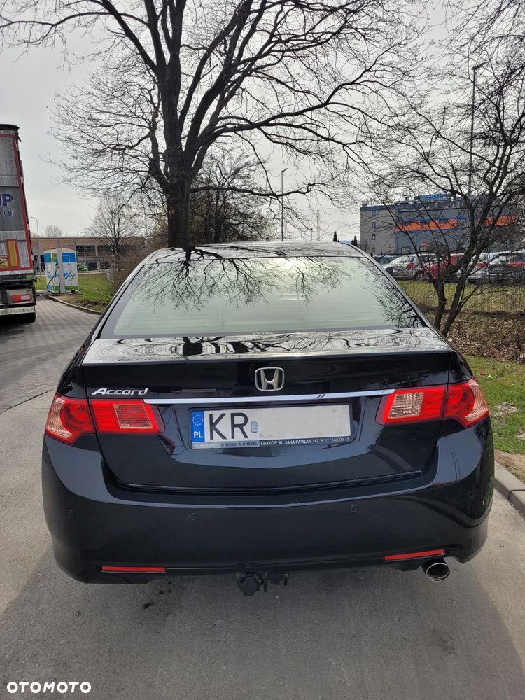 Honda Accord 2.0 Lifestyle - 4