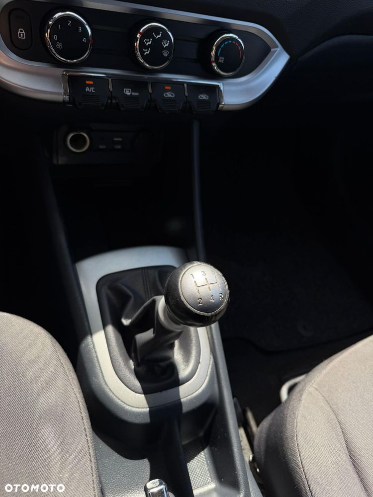 Kia Rio 1.2 Spirit - 23