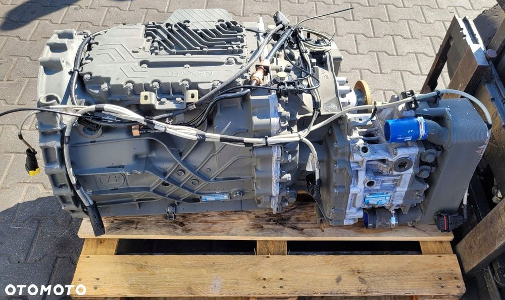 SKRZYNIA BIEGÓW + RETARDER TRAXON 12TX2211TD DAF XF CF 106 EURO 6 - 1
