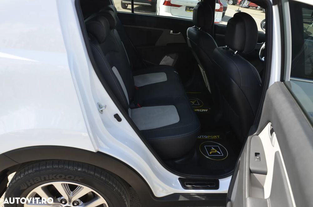 Kia Sportage - 33