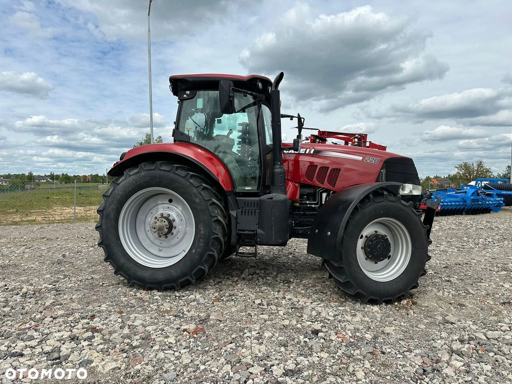 Case IH PUMA 220 - 15