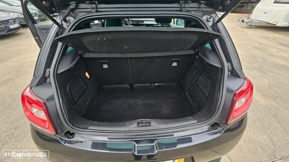 Citroën DS3 1.6 HDi Airdream So Chic - 23