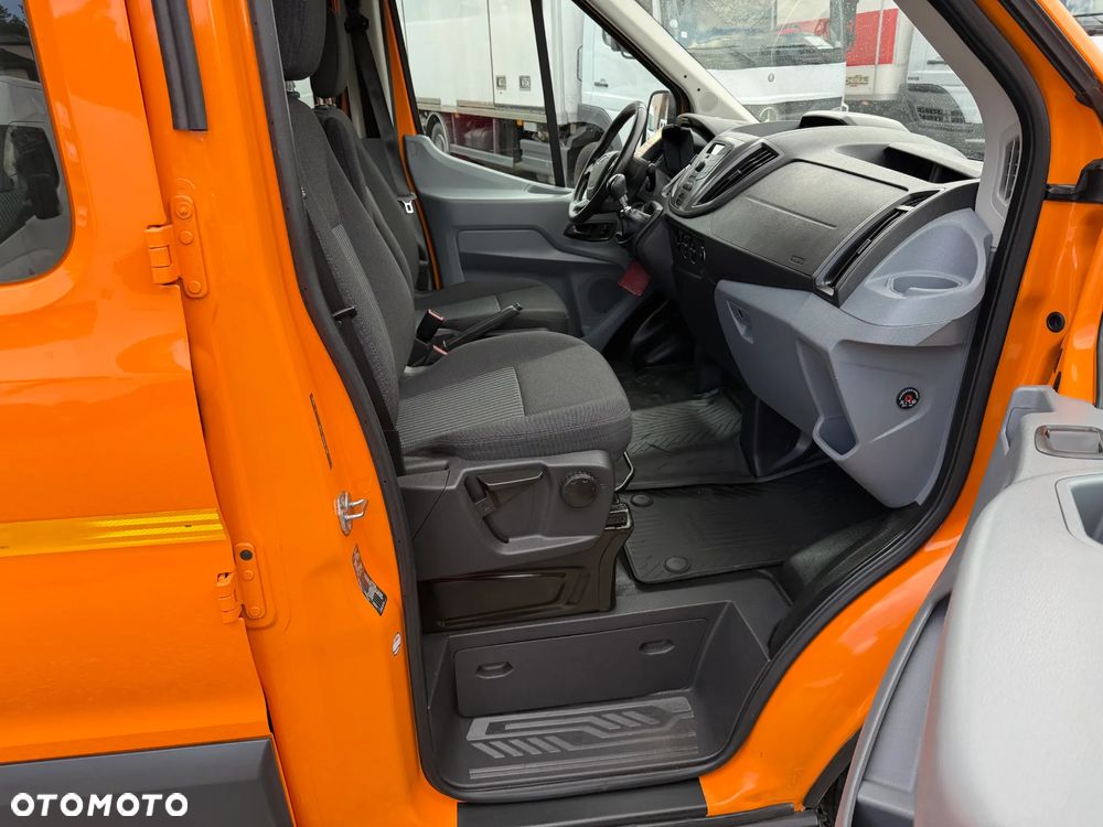 Ford TRANSIT - 15