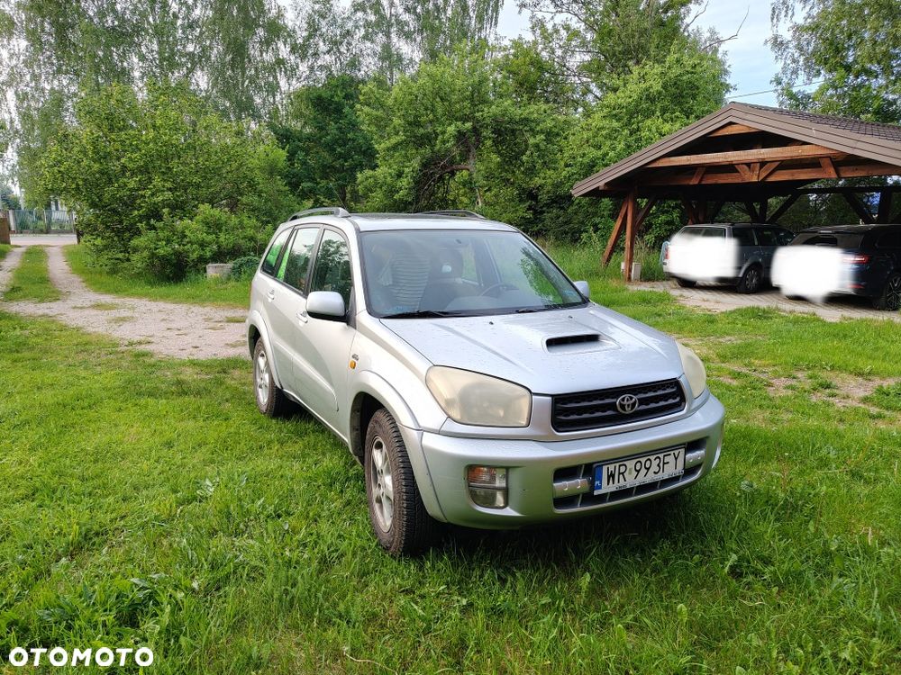 Toyota RAV4 - 5