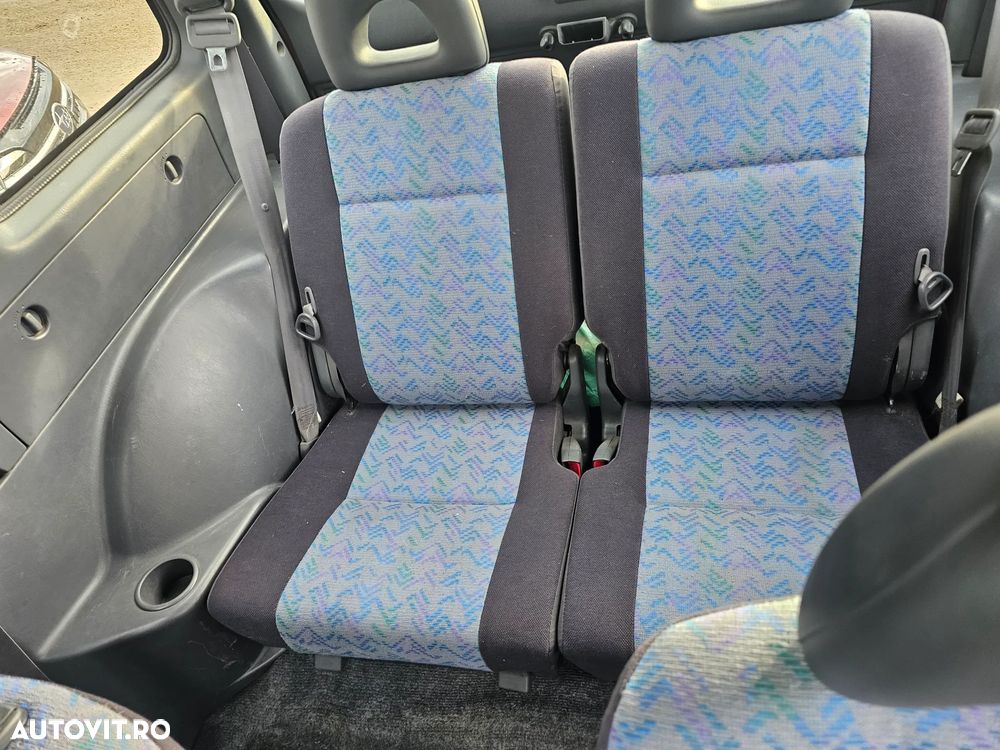 Toyota RAV4 4x4 - 12