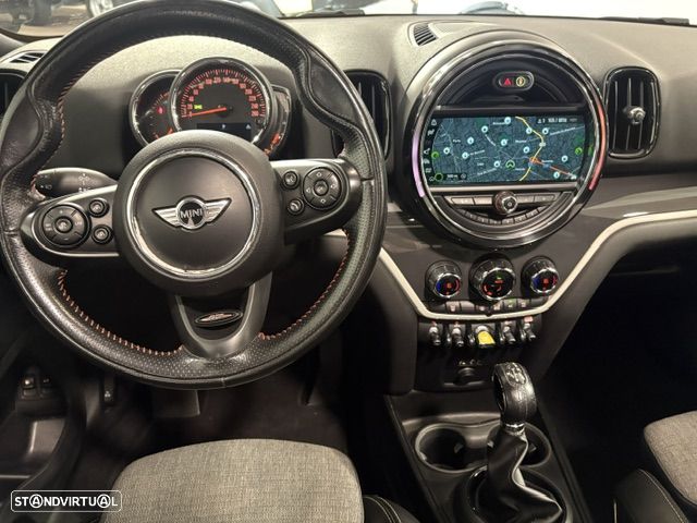 MINI Countryman Cooper SE ALL4 Auto - 8