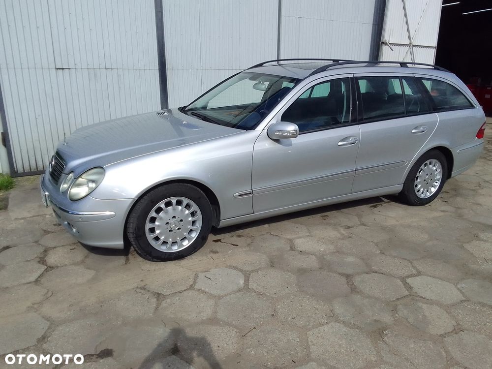 Mercedes-Benz Klasa E - 13