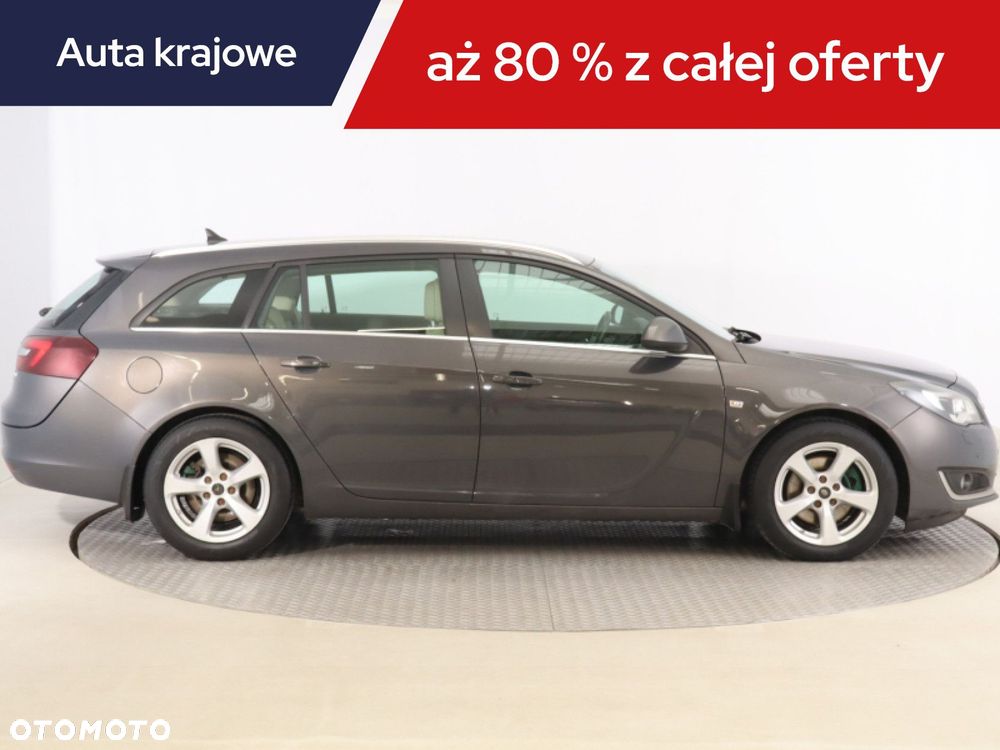 Opel Insignia - 8