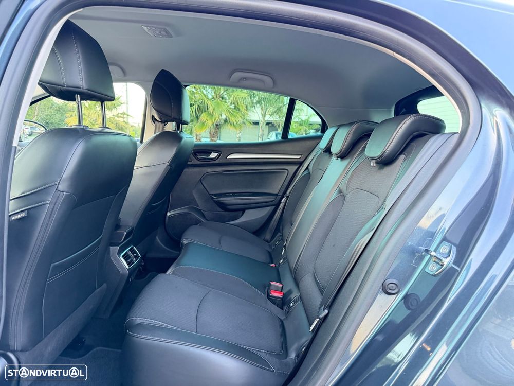 Renault Mégane 1.5 Blue dCi Intens - 39
